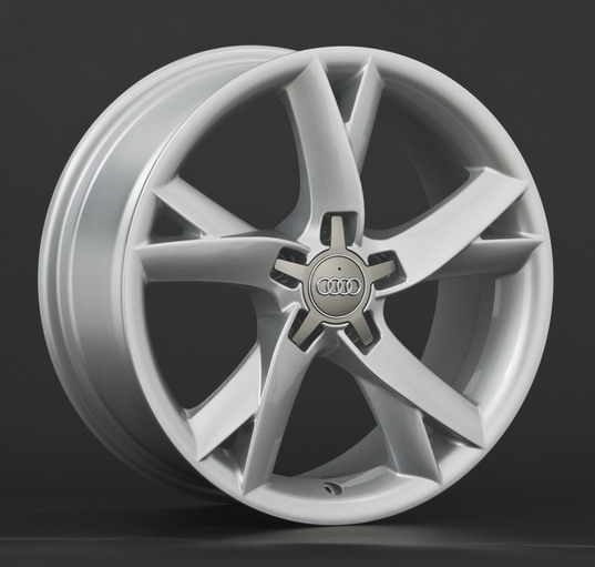 Диски Replica LA A33 8 х 18 5*112 Et: 47 Dia: 66.6 классический серебристый цвет