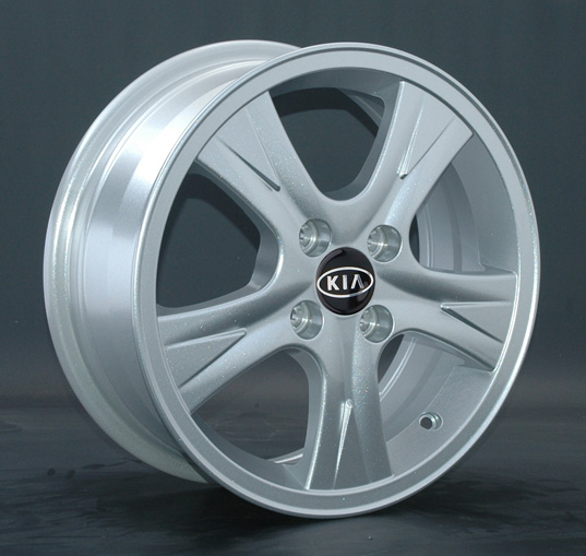 Диски Replay KI127 6 х 15 4*100 Et: 48 Dia: 54.1 классический серебристый цвет