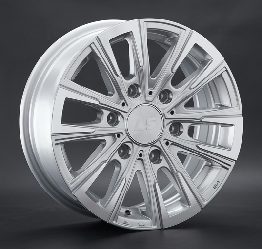 Диски LS wheels 812 6 х 15 6*139,7 Et: 33 Dia: 106.1 классический серебристый цвет