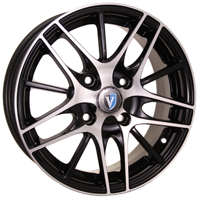 Диски Tech Line 1506 6 х 15 4*100 Et: 45 Dia: 60.1 черный с проточкой глянцевый