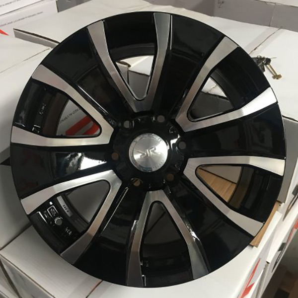 Диски RR CSS9030 8 х 18 6*139,7 Et: 20 Dia: 106.1 черный с проточкой глянцевый